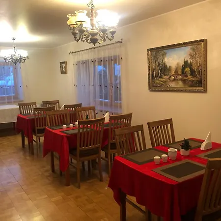 Riia Gostinjska kuća *